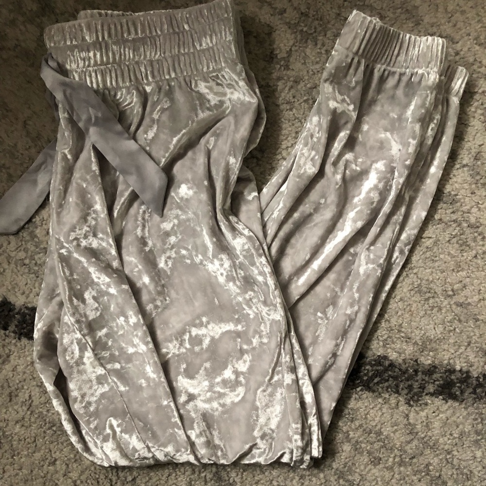 VS velvet joggers